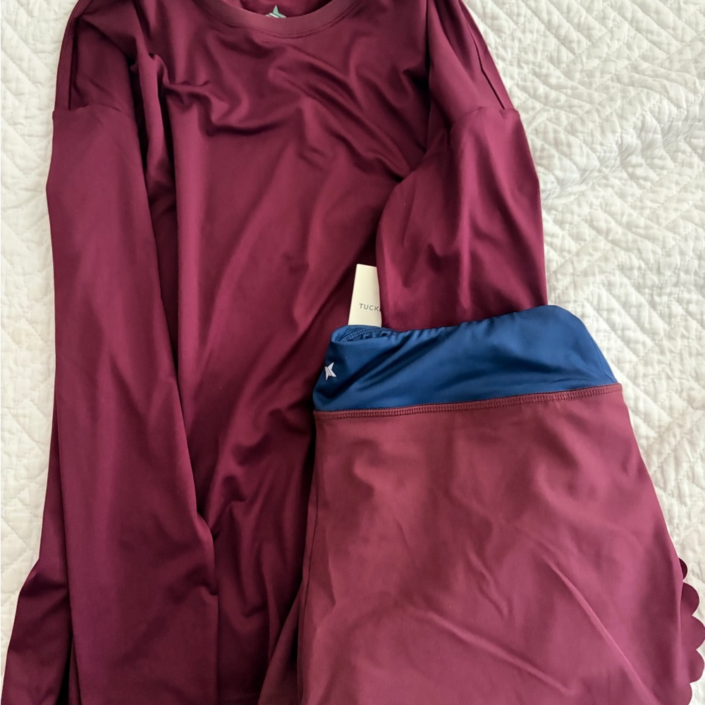 Tnuck sport Long Sleeve Top and Short Set
